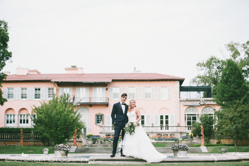 Cuneo-Mansion-wedding-pictures