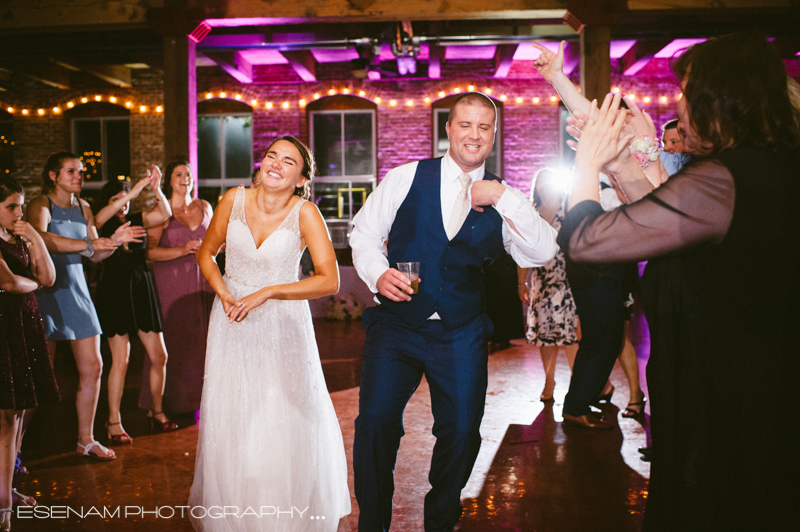 Starline-Factory-Wedding-Pictures